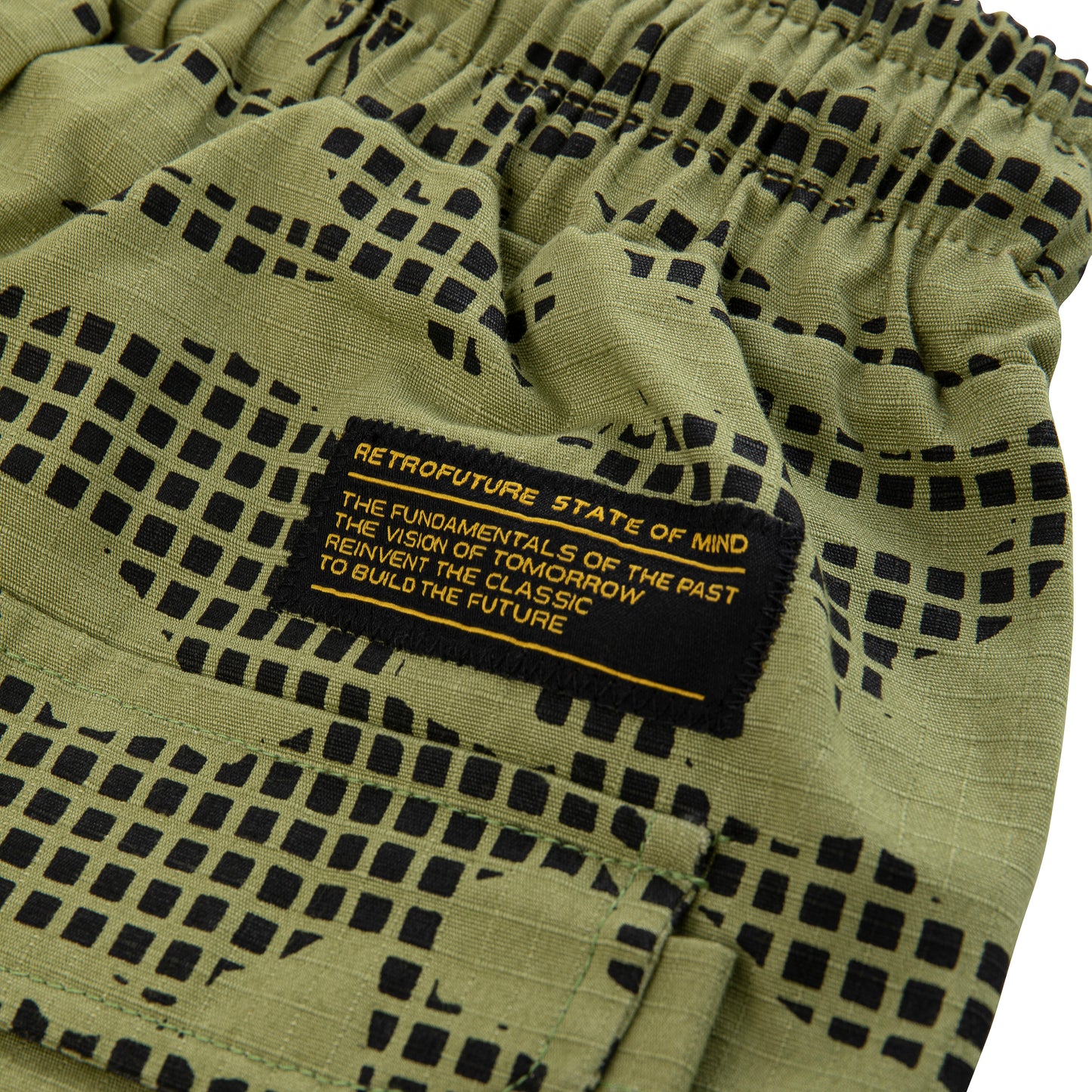 "RETROFUTURE CARGO" Ripstop Cargo Short Green Camo