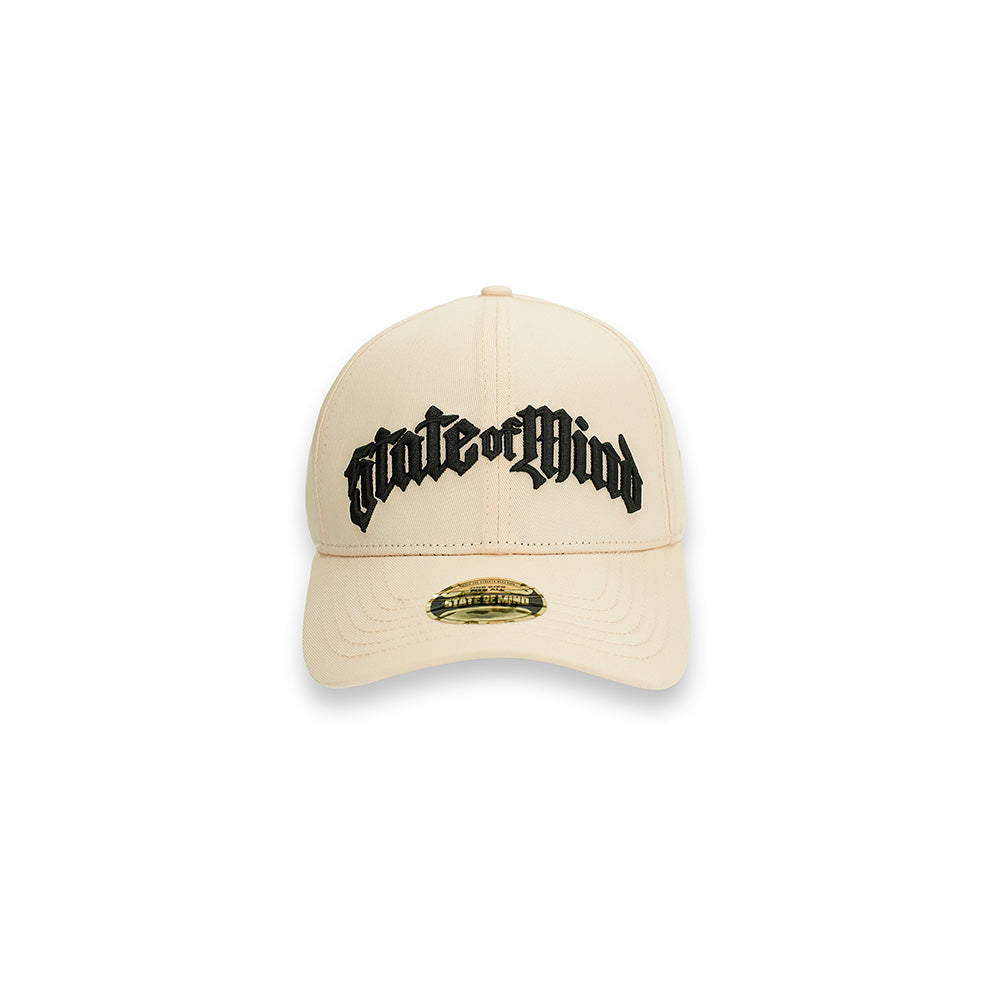 "STREET'S DISCIPLES" Curved Visor Milk