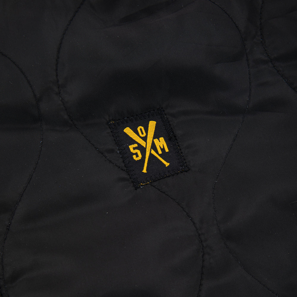 " RETROFUTURE CARGO " Quilted Bomber Black