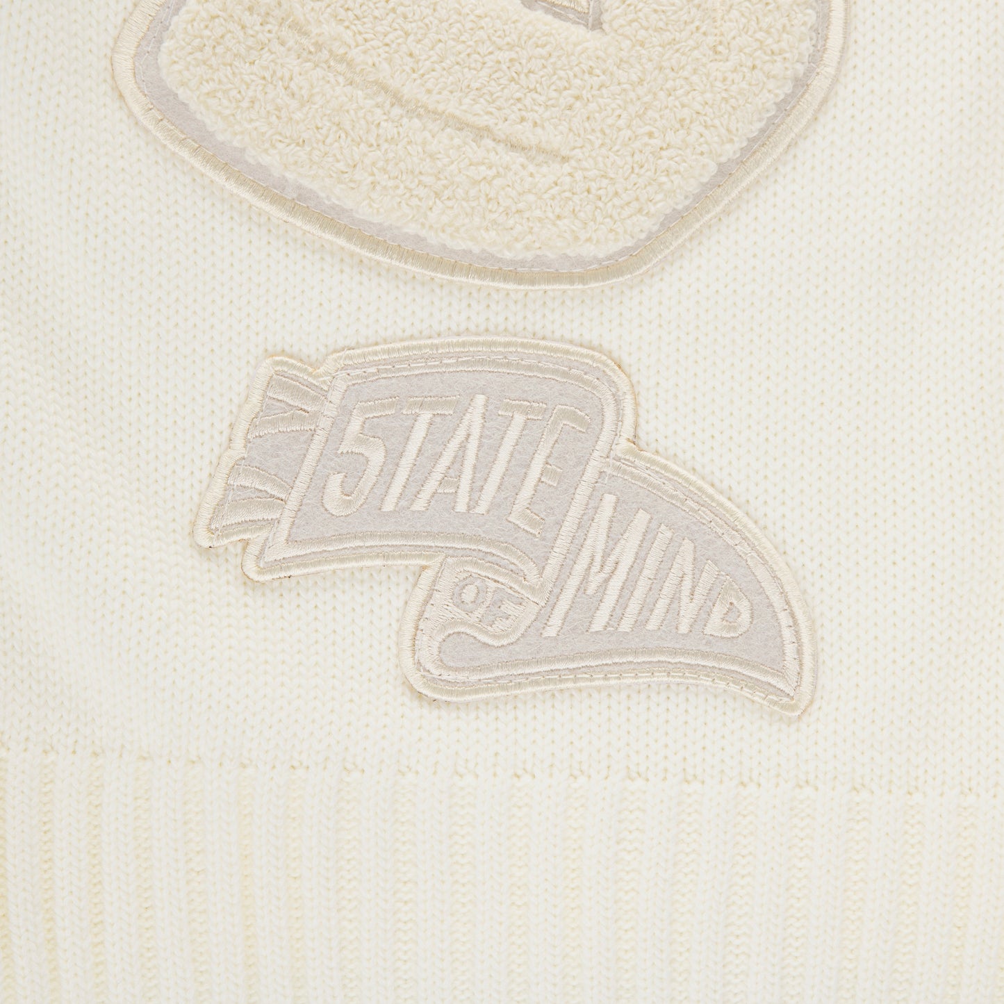 "WOLF" Cardigan White