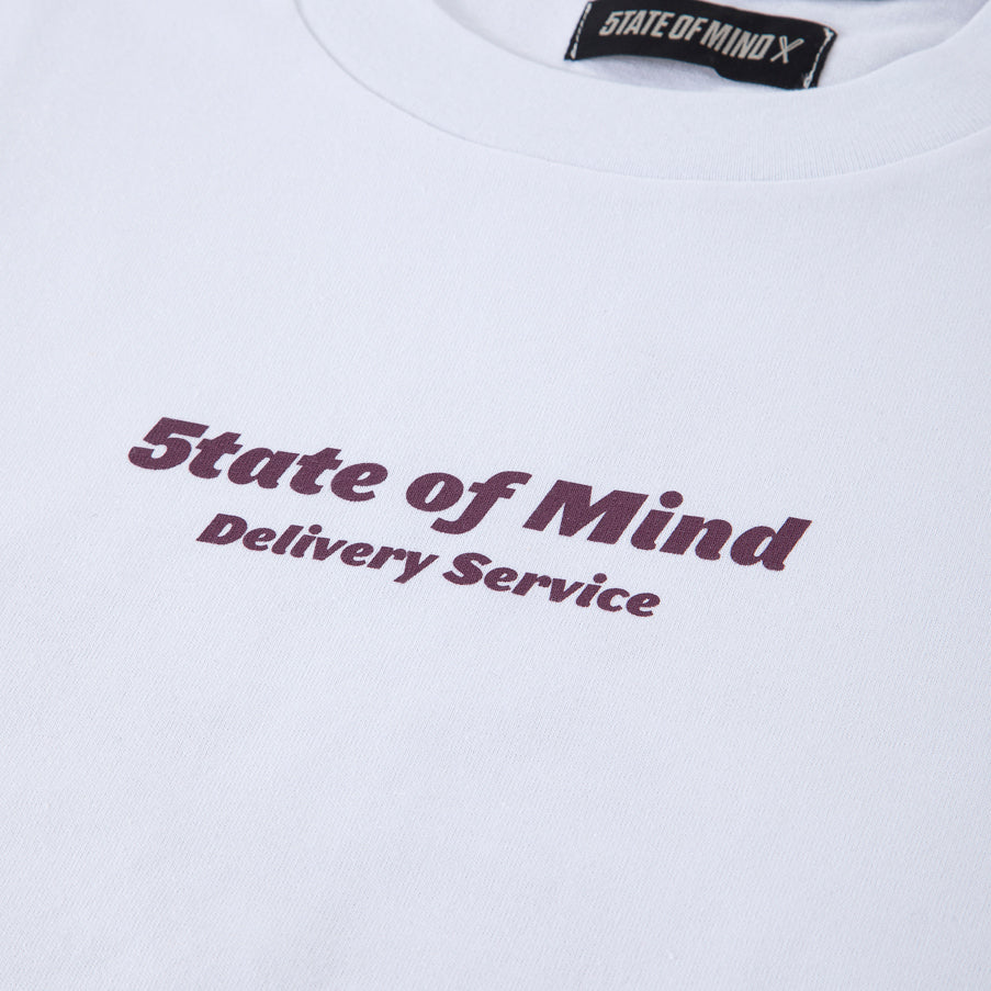 "BUSINESS AS USUAL" Oversize-T-Shirt Weiß