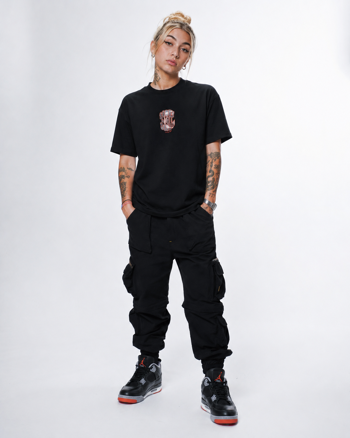 "SORRY NOT SORRY" T-shirt Black