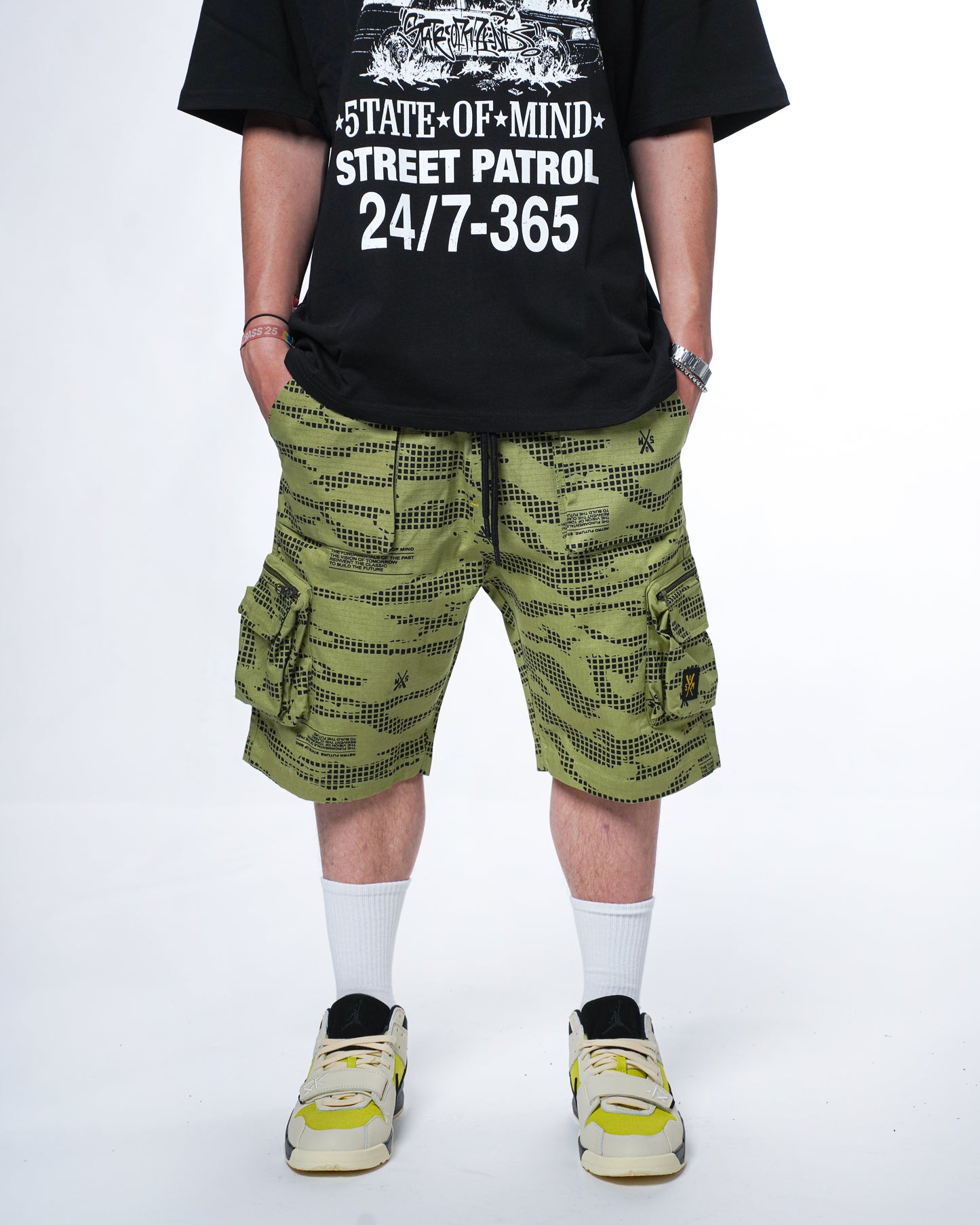 "RETROFUTURE" black cargo shorts