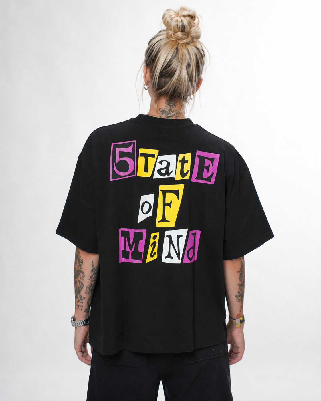 "5OM PISTOLS" T-shirt Black