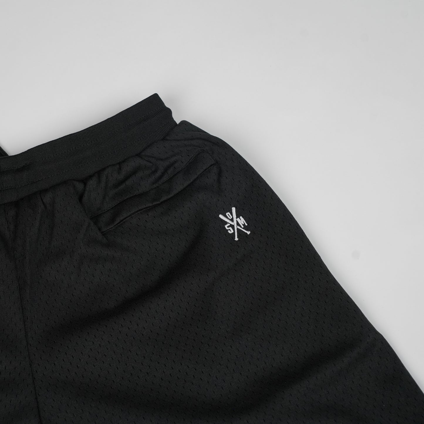" BOLO 5TATE OF MIND" basketball shorts
