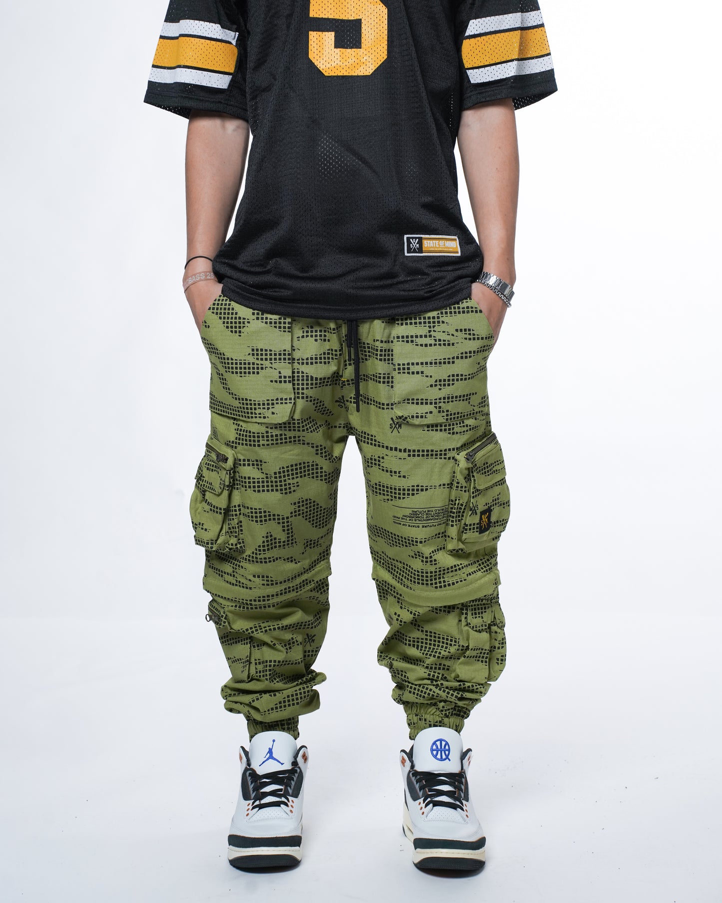 " RETROFUTURE CARGO " Modular Cargo Joggers Military Green Camo