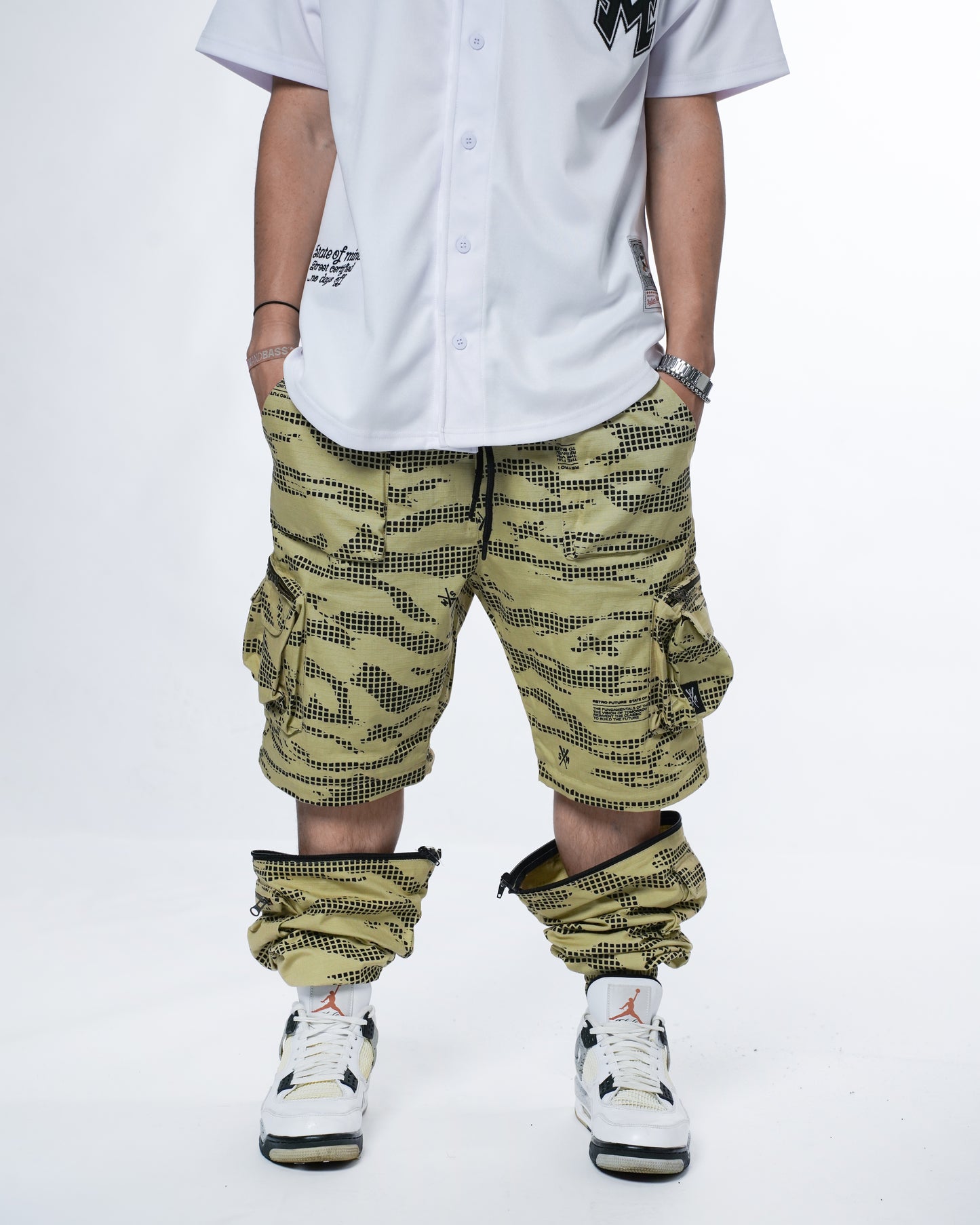 " RETROFUTURE CARGO " Modular Cargo Jogger Sand Camo