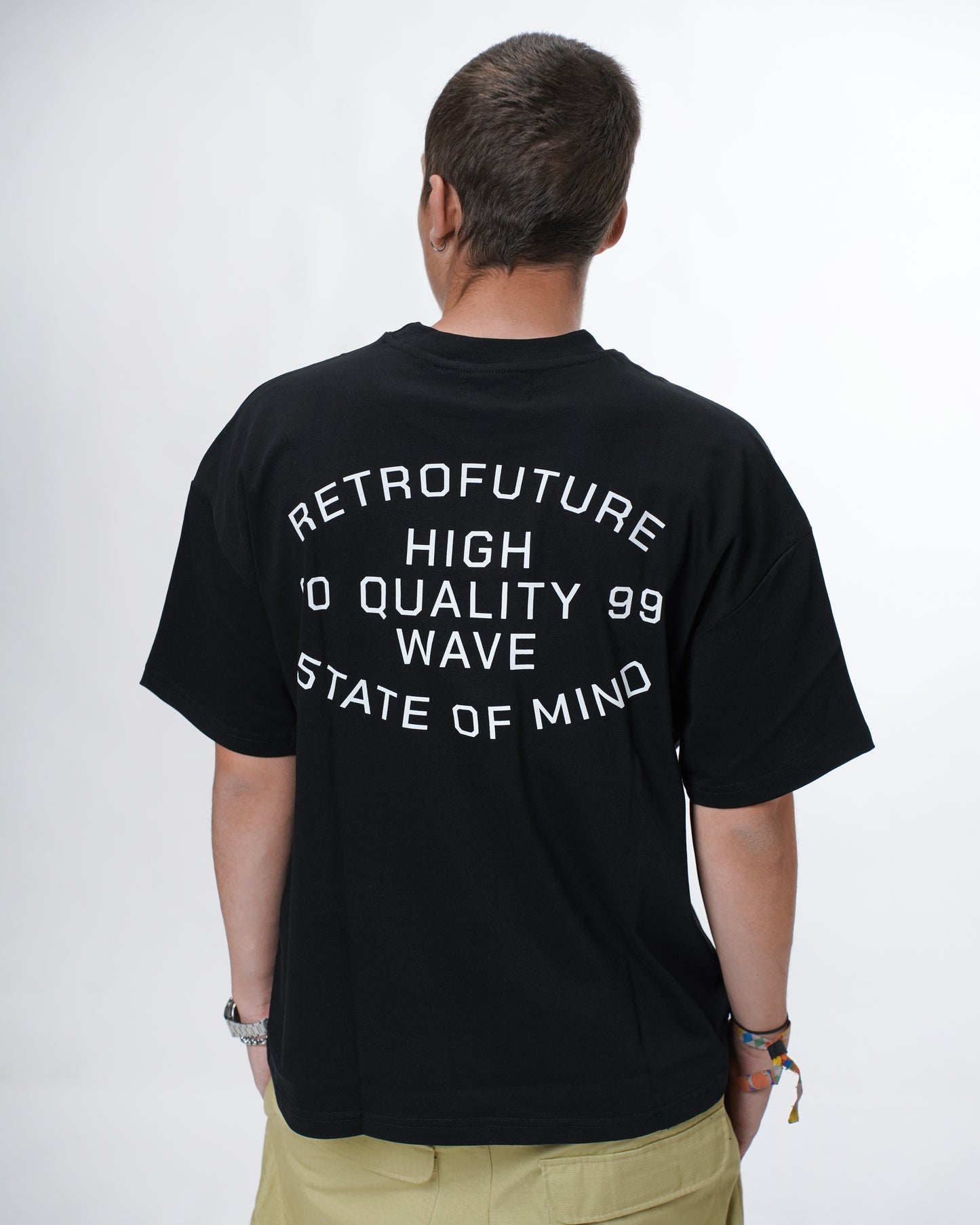 "RETROWAVE" T-shirt Black