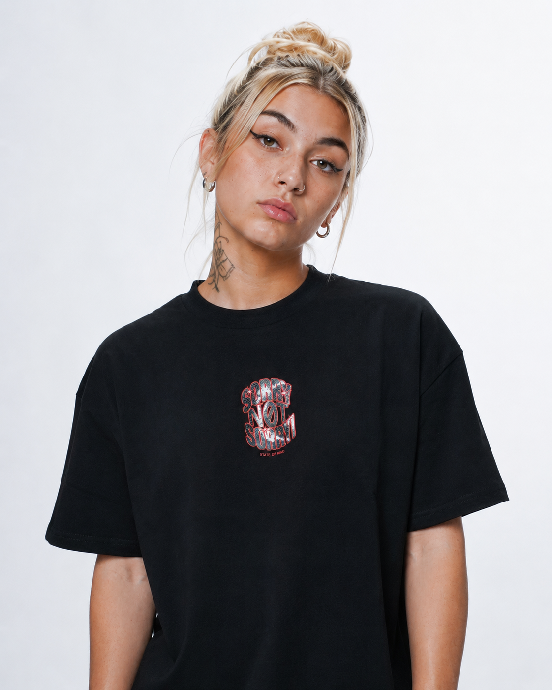 "SORRY NOT SORRY" T-shirt Black