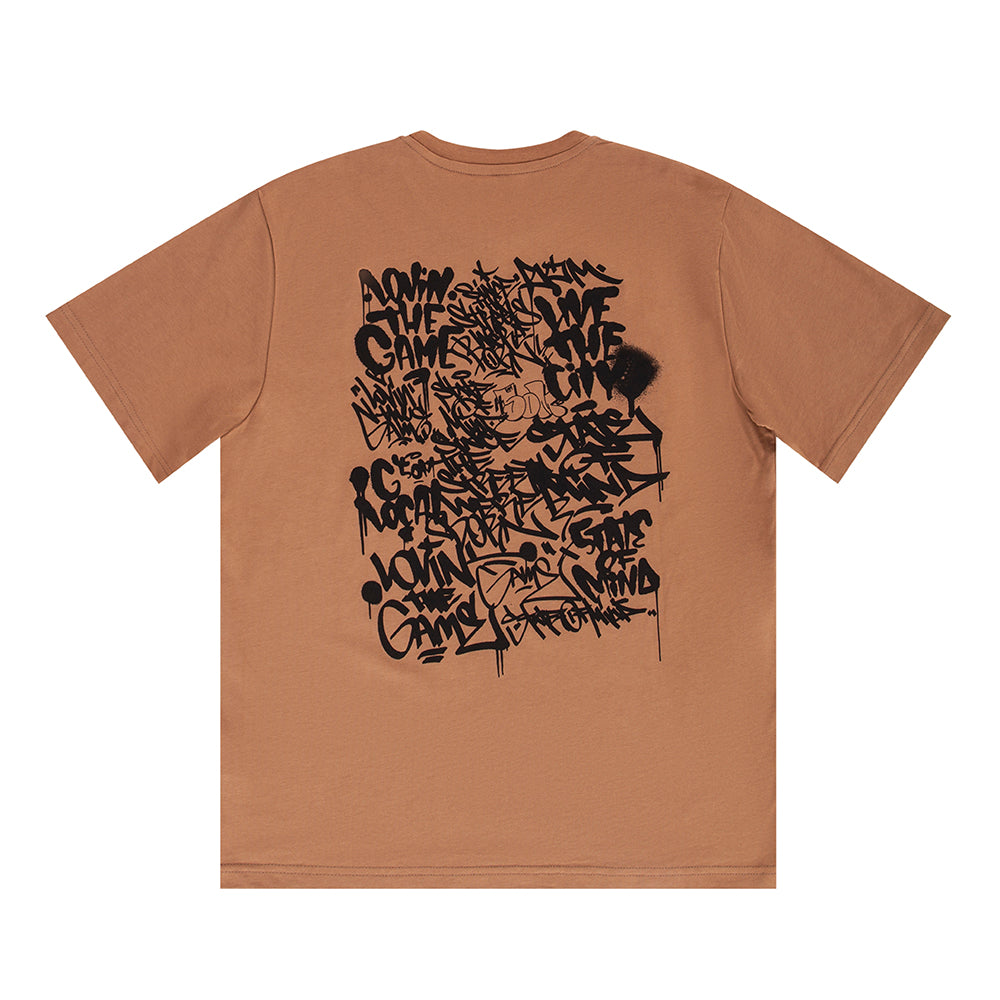 " TAGS and THROWIES " T-Shirt Marrone